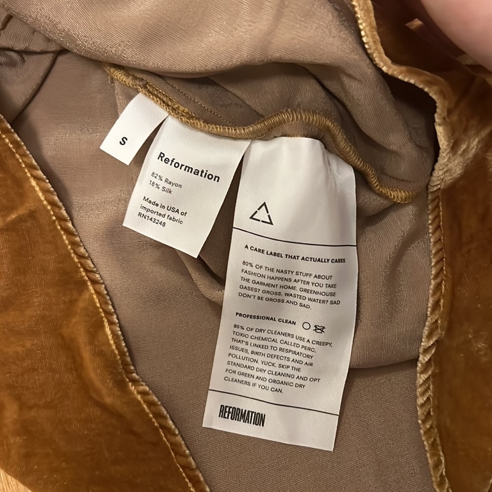 REFORMATION MUSTARD/GOLD VELVET TANK TOP WITH RUCHING DETAIL ON FRONT - Picture 2 of 2